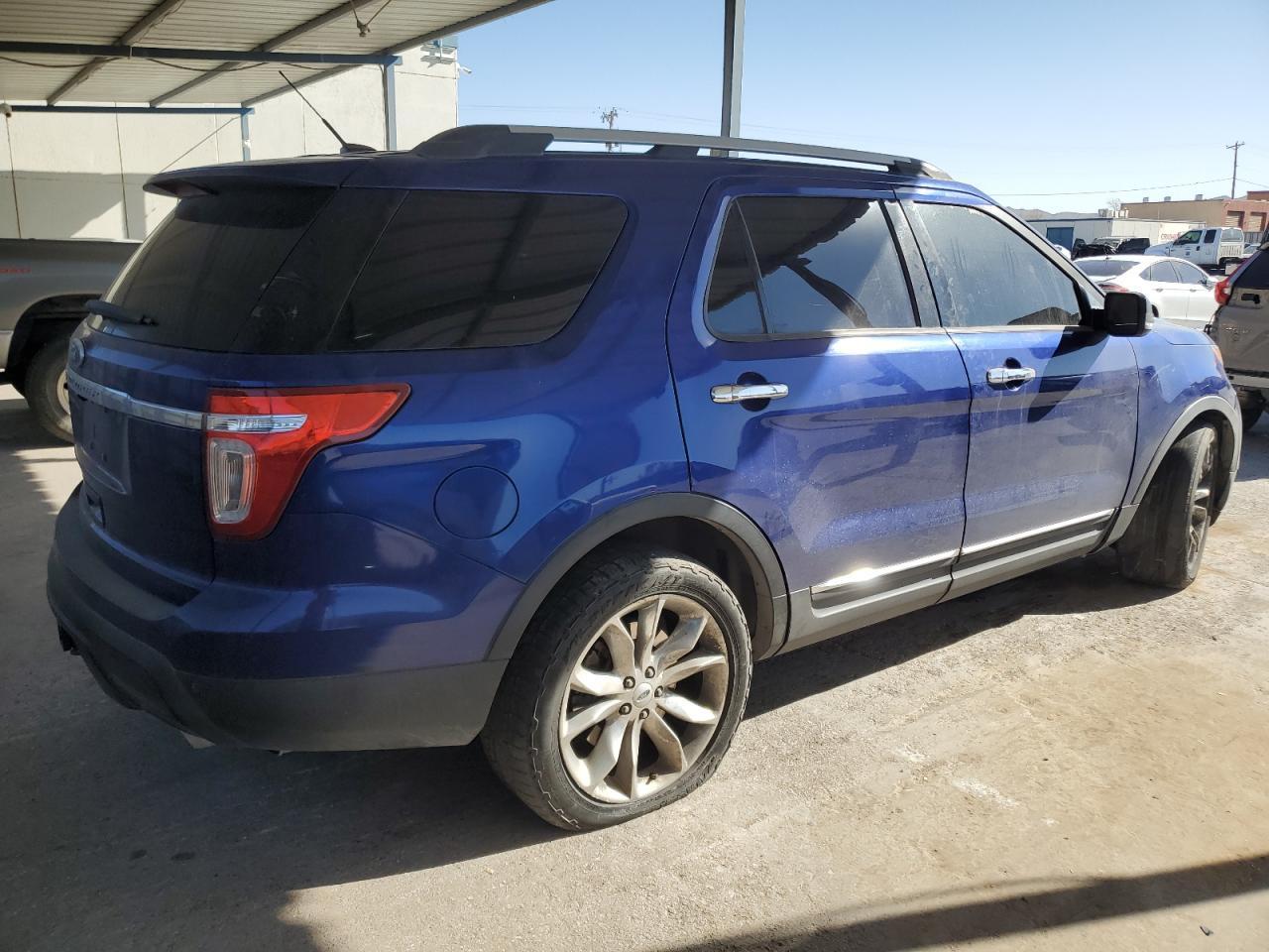 2013 Ford Explorer Xlt - Image 3