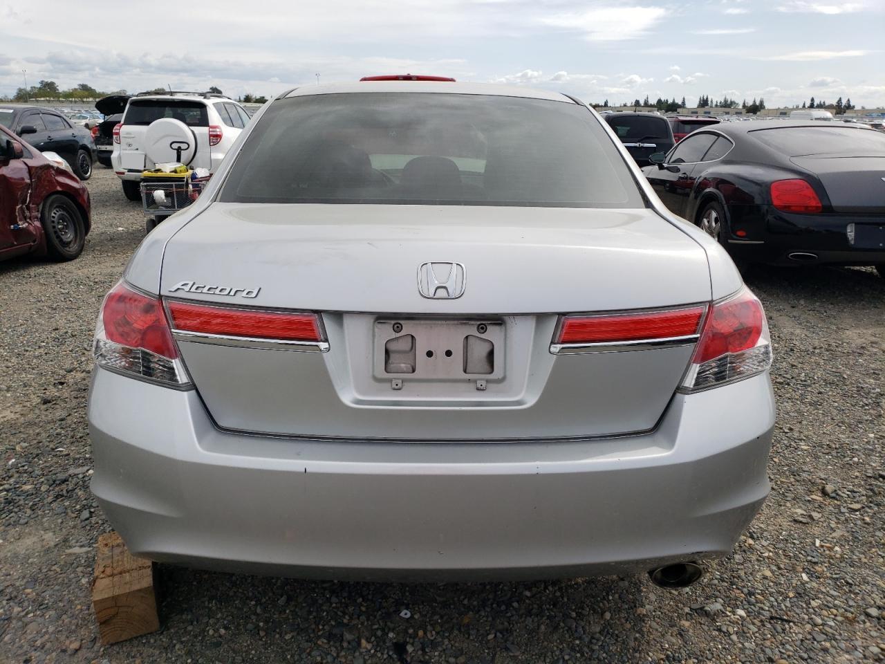 2011 Honda Accord Lx - Фото 6