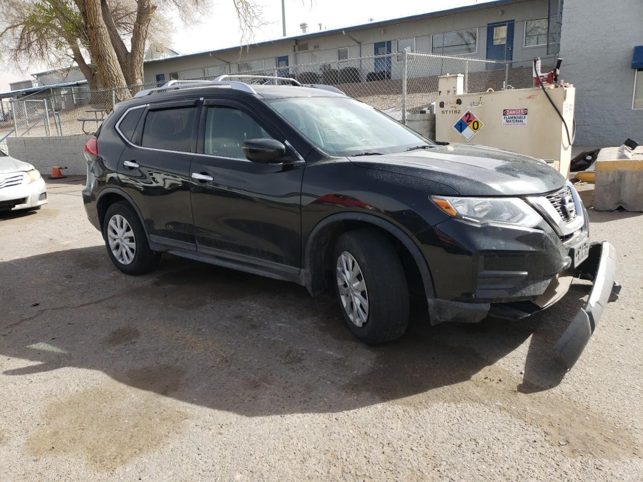 2017 Nissan Rogue S - Фото 4