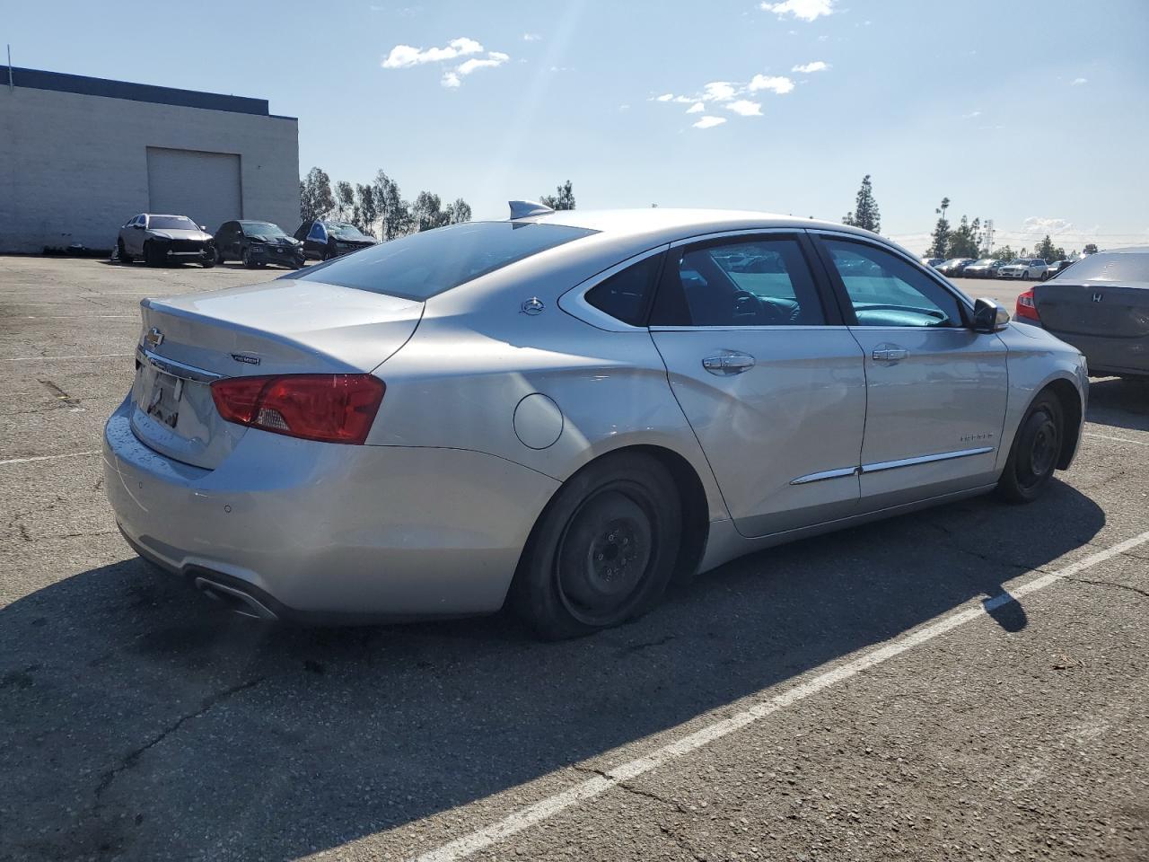 2017 Chevrolet Impala Premier - Фото 3