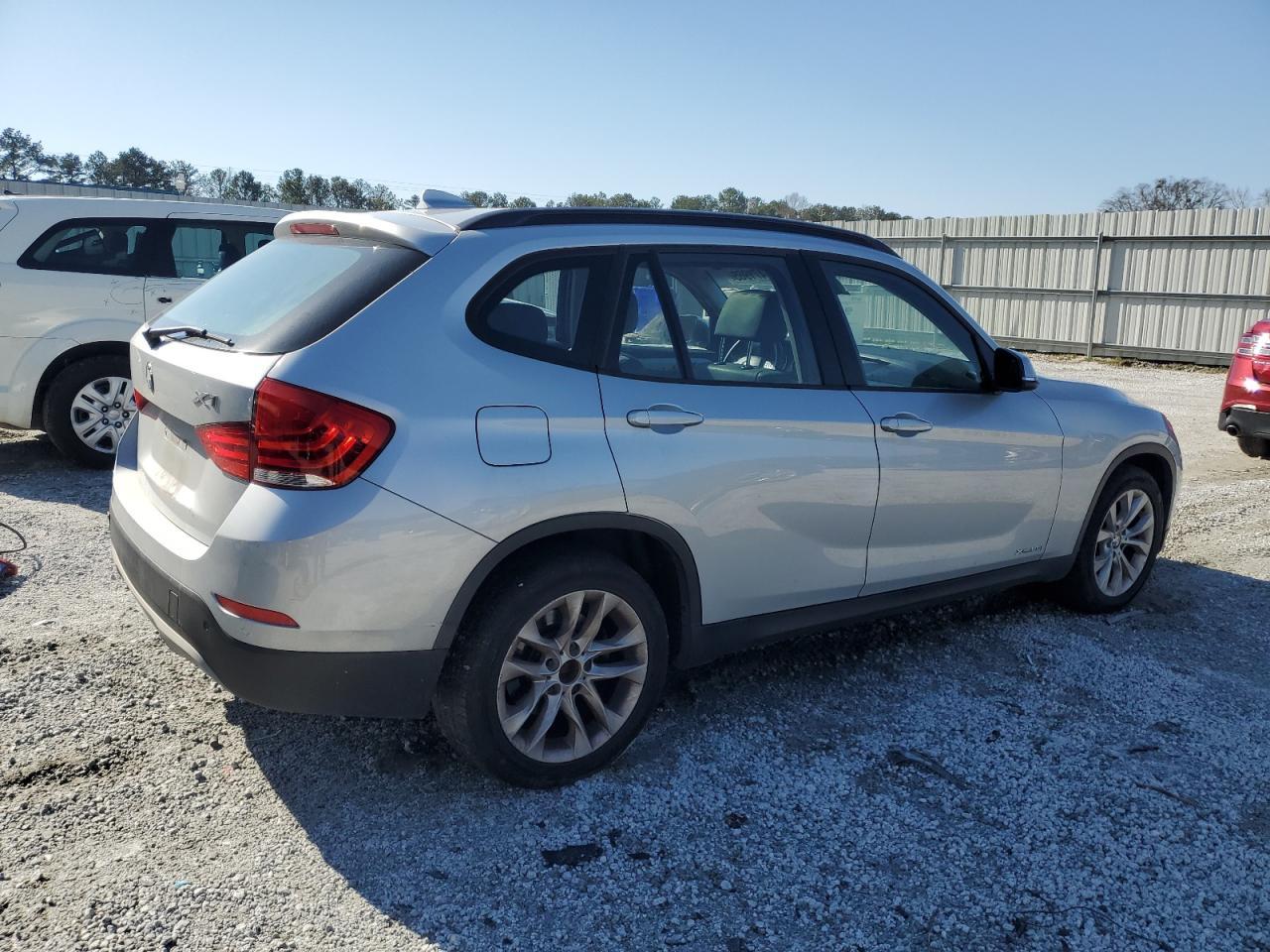 2015 BMW X1 xDrive28I - Image 3