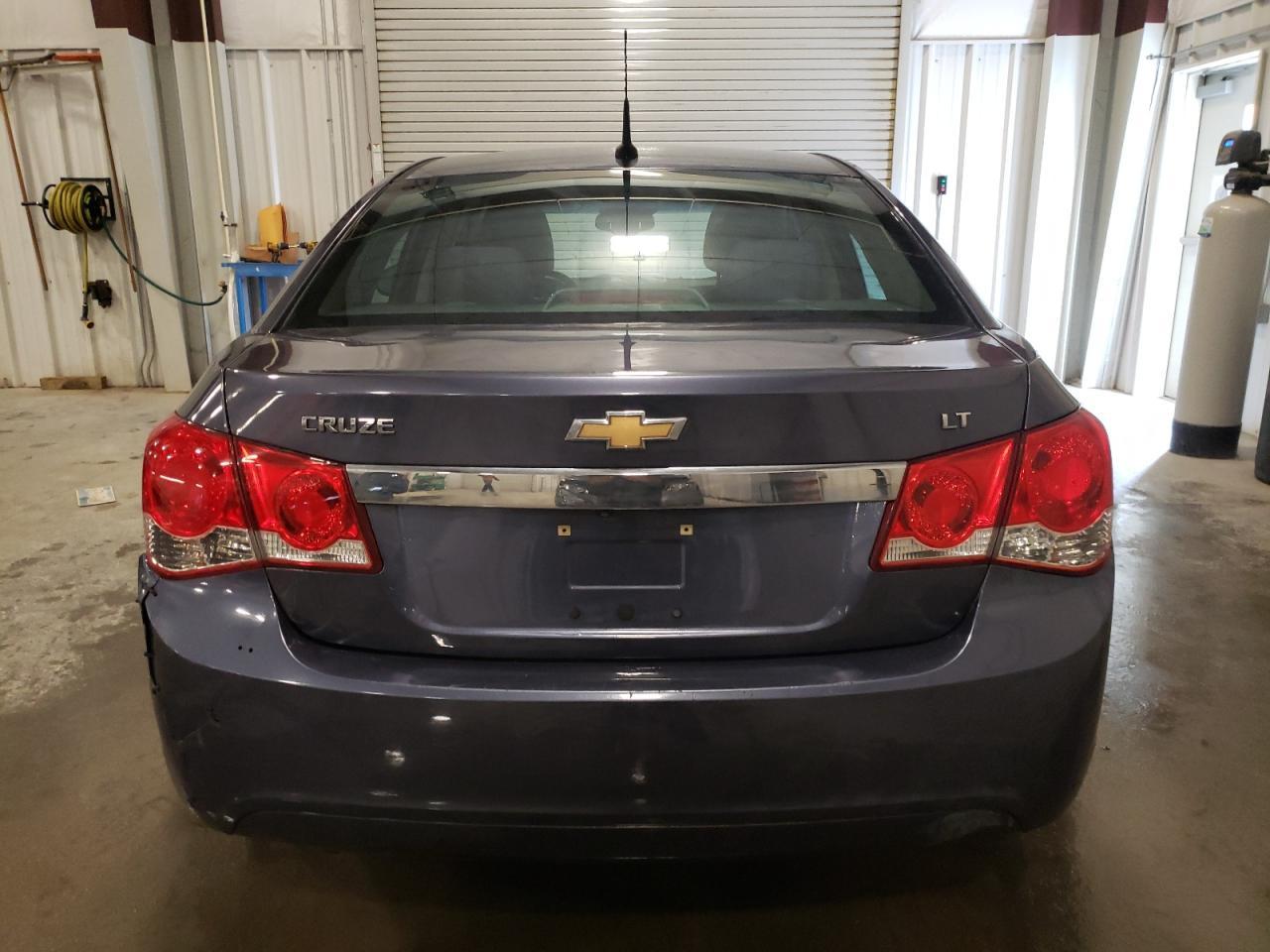 2014 Chevrolet Cruze Lt - Image 6