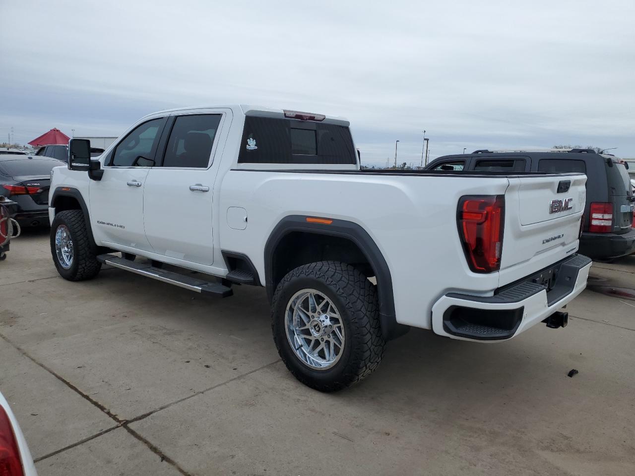 2020 GMC Sierra K2500 Denali - Фото 2