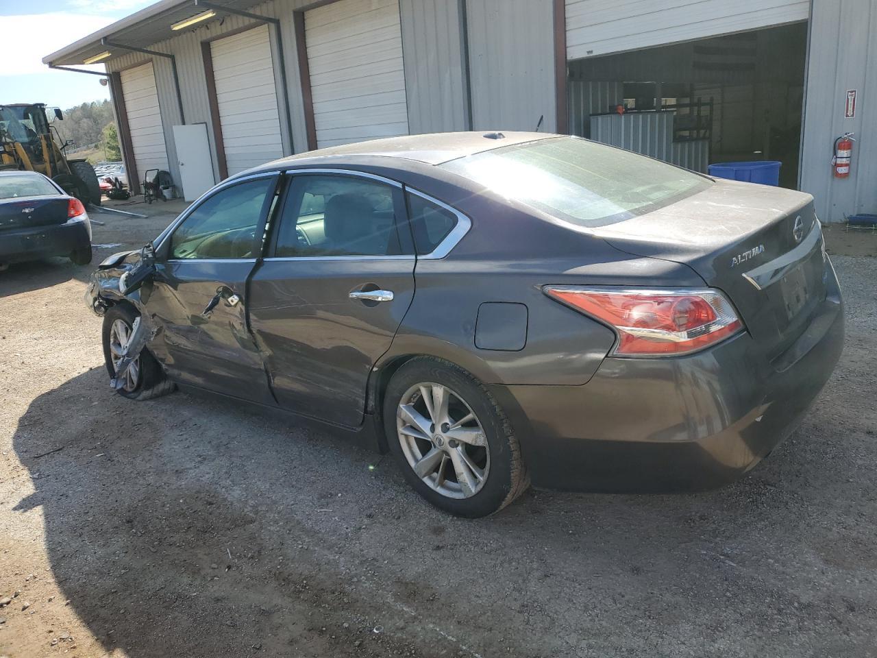 2014 Nissan Altima 2.5 - Image 2