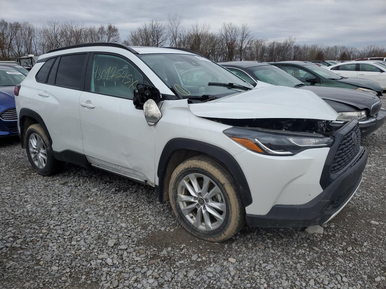 2022 Toyota Corolla Cross Le - Фото 4