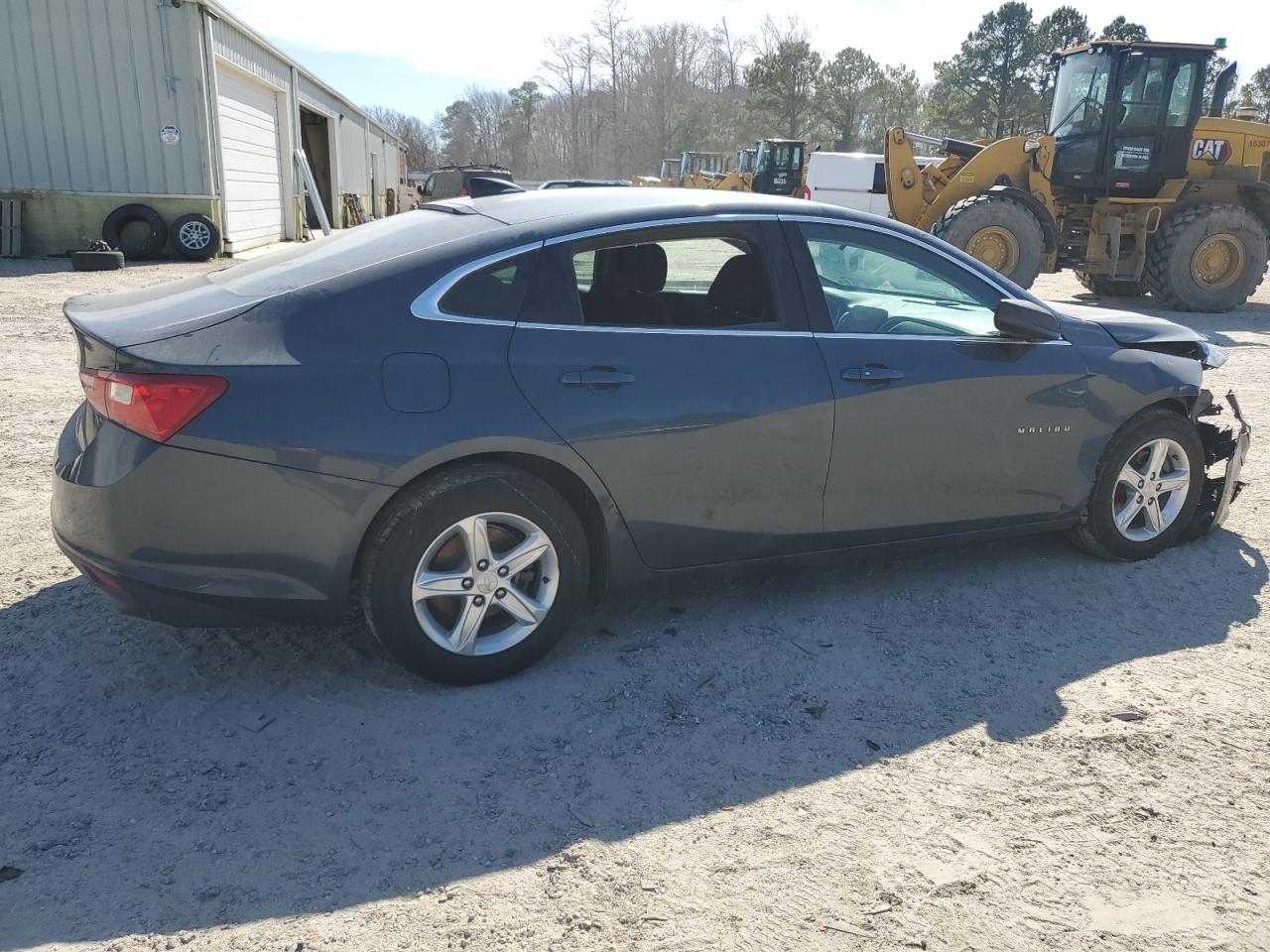 2020 Chevrolet Malibu Ls - Фото 3