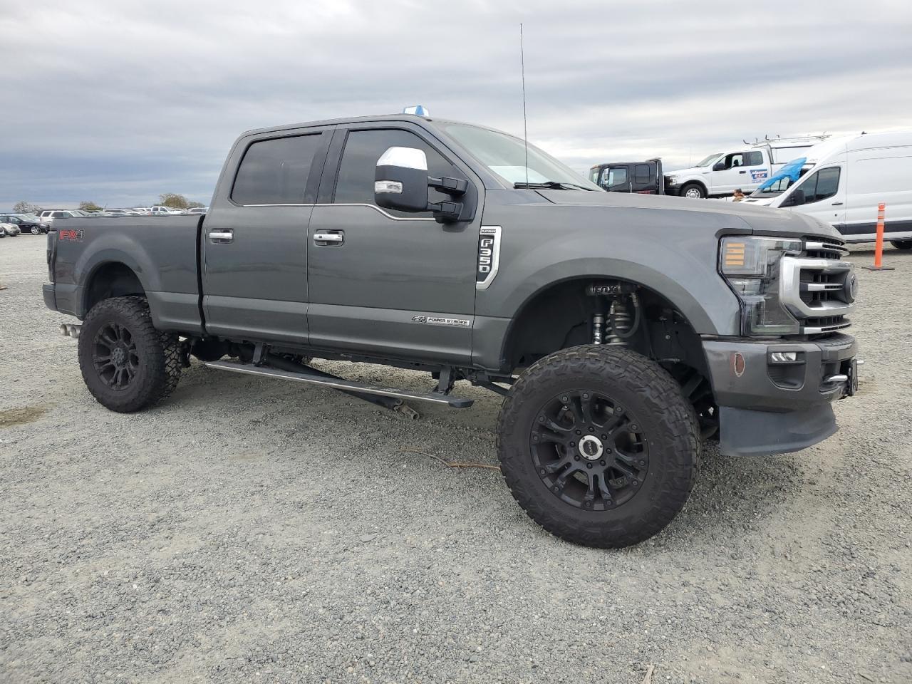 2020 Ford F350 Super Duty - Фото 4