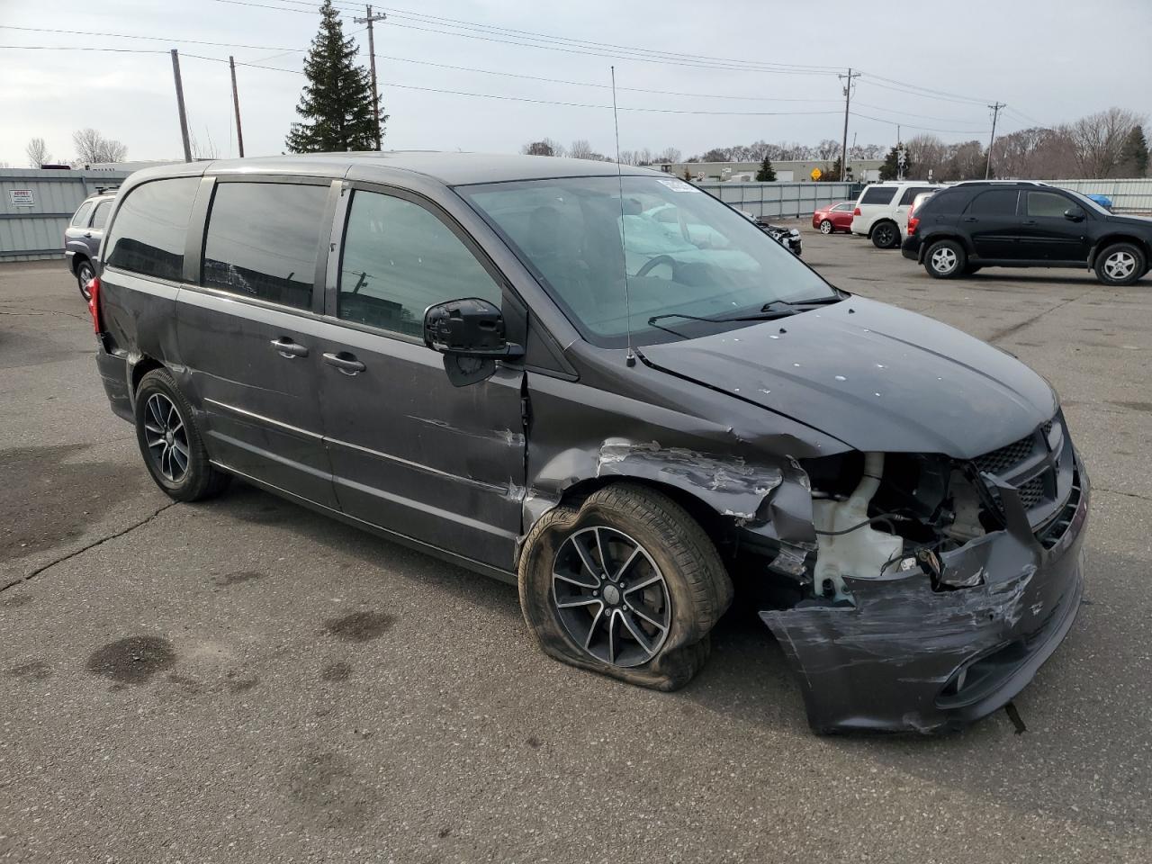 2015 Dodge Grand Caravan R/T - Image 4