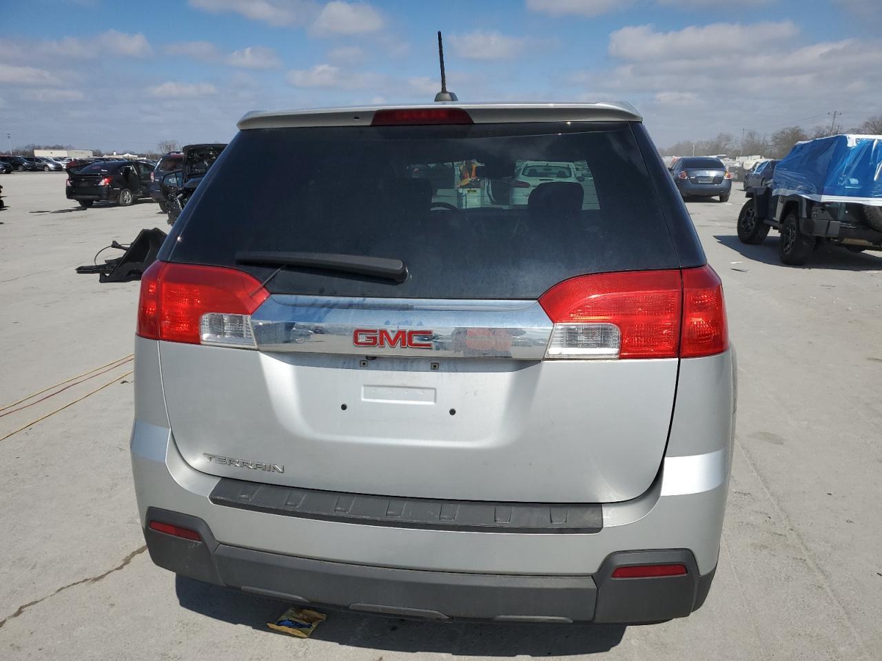 2015 GMC Terrain Sl - Image 6