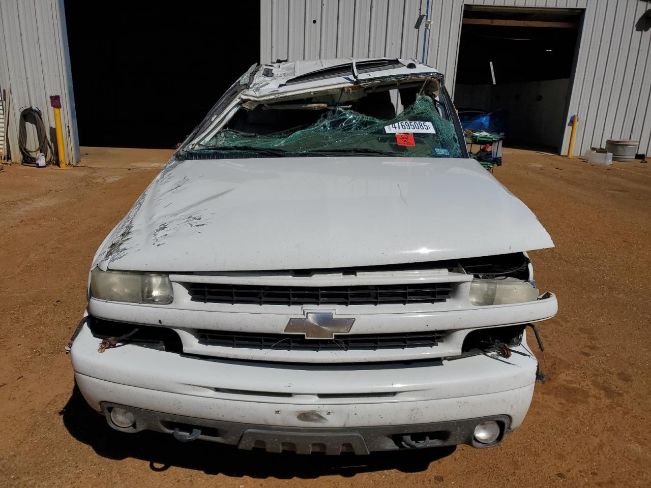 2005 Chevrolet Suburban K1500 - Image 5