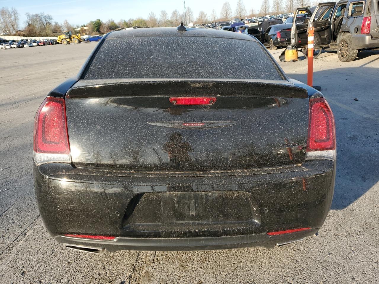 2021 Chrysler 300 S - Фото 6