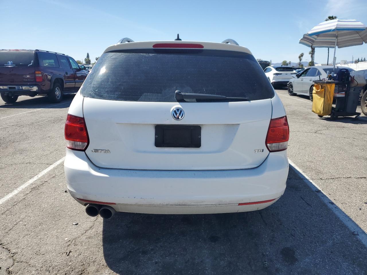 2012 Volkswagen Jetta Tdi - Image 6