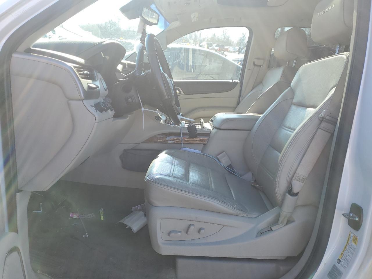 2016 GMC Yukon Denali - Фото 7