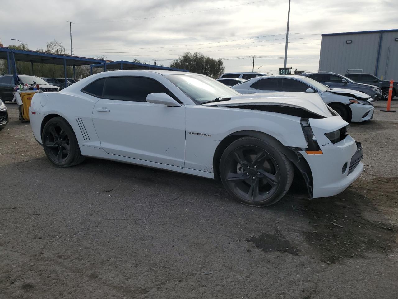 2015 Chevrolet Camaro Ls - Image 4