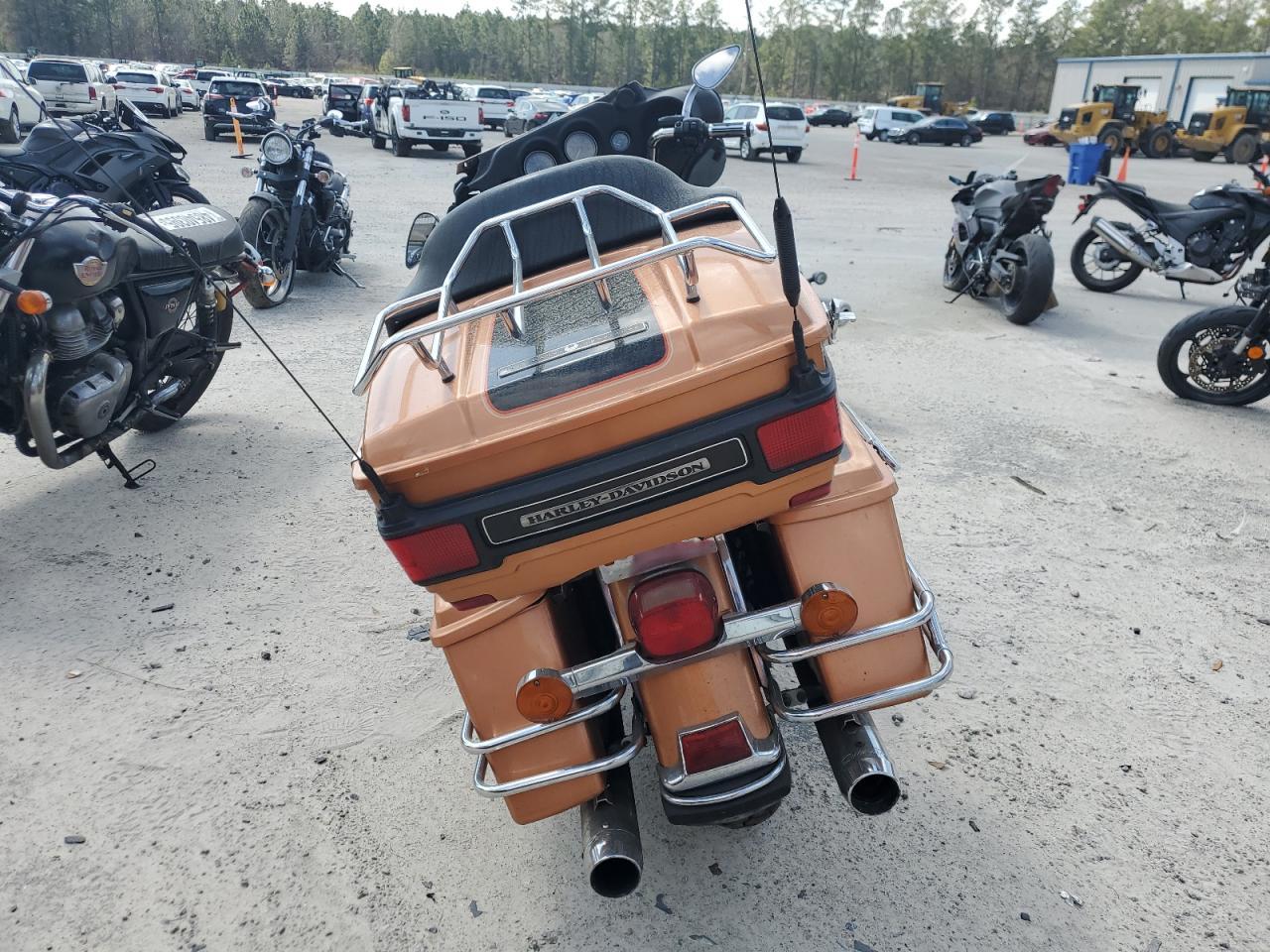 2008 Harley-Davidson Flhtcui 105Th Anniversary Edition - Фото 4