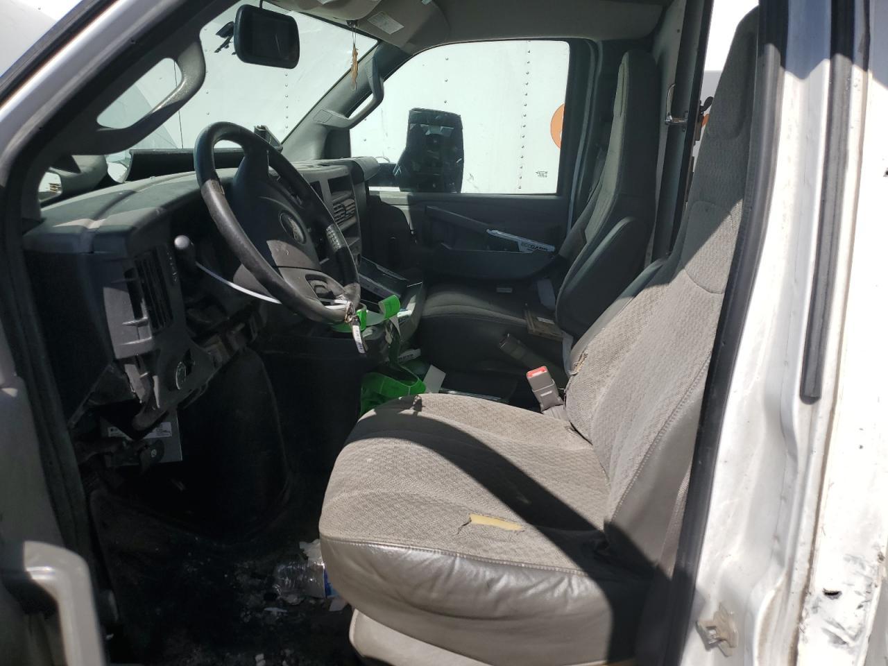 2020 GMC Savana Cutaway G3500 - Image 7