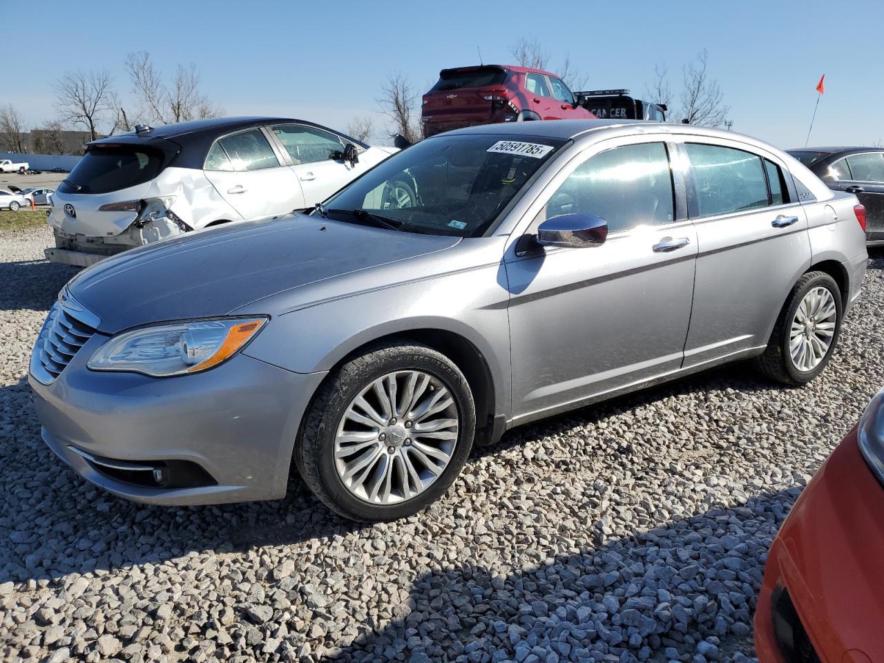2013 Chrysler 200 Limited