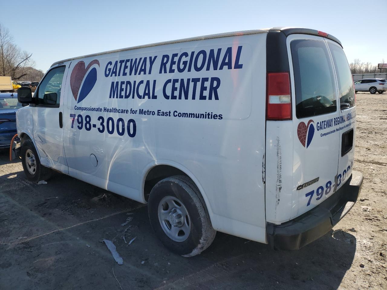 2008 Chevrolet Express G1500 - Image 2