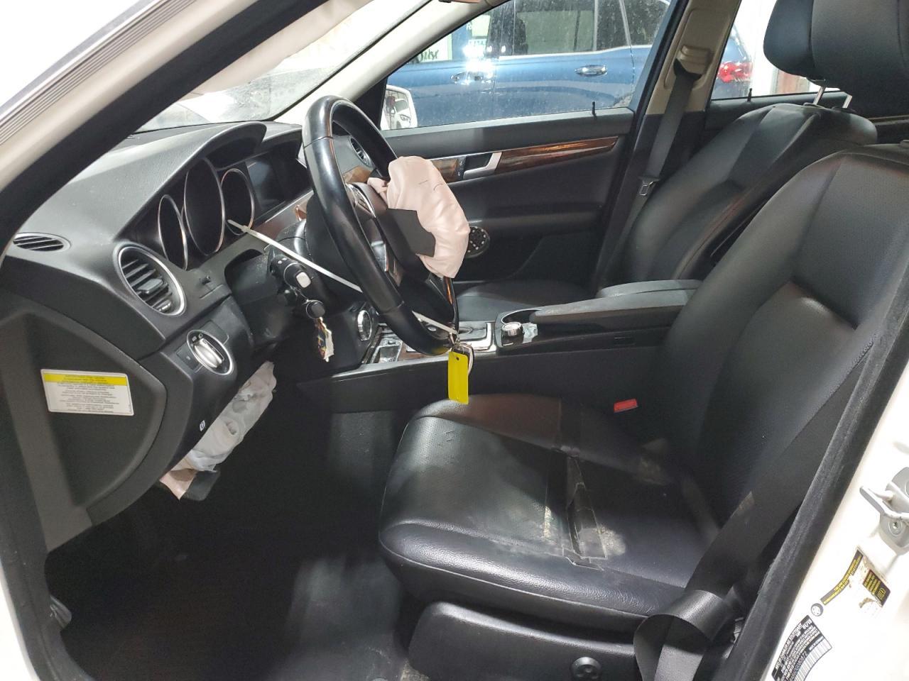 2013 Mercedes-Benz C 300 4Matic - Фото 7