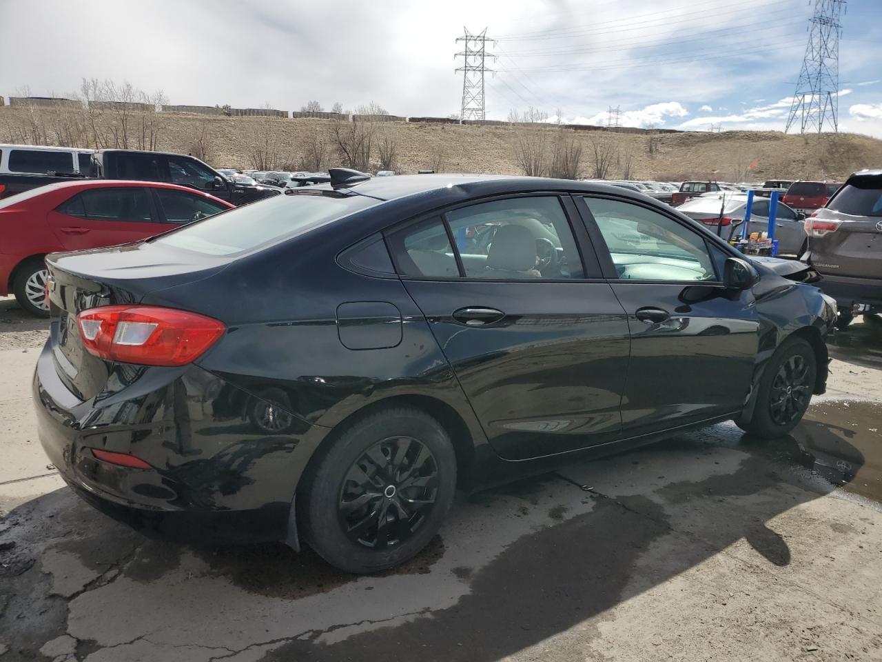 2017 Chevrolet Cruze Ls - Image 3