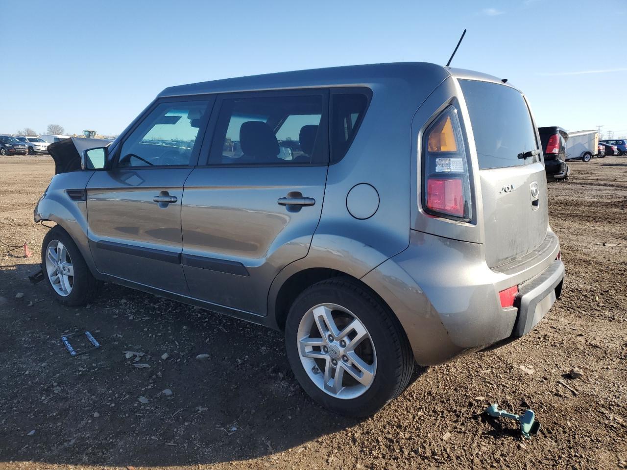 2011 Kia Soul + - Фото 2