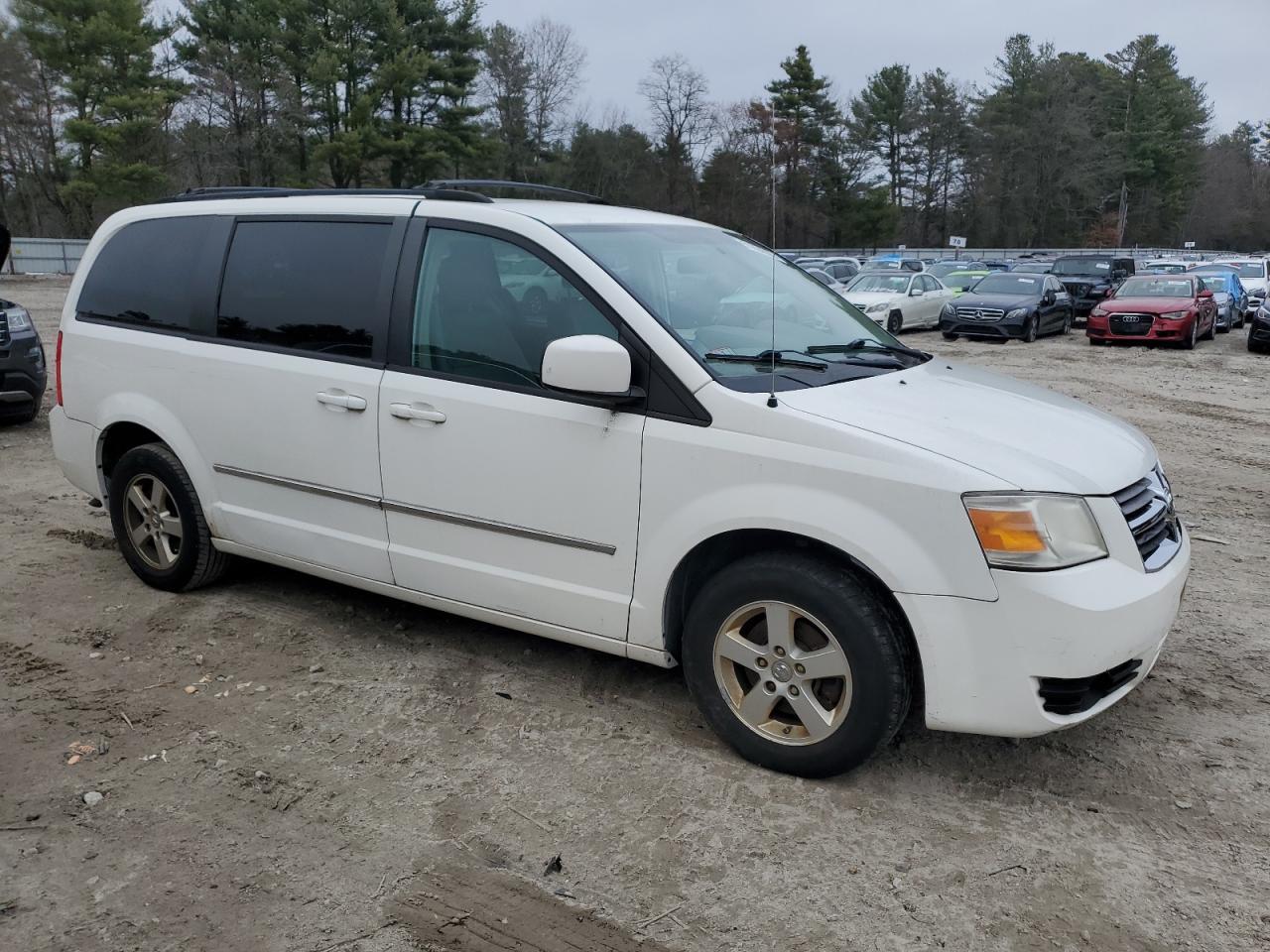 2010 Dodge Grand Caravan Sxt - Фото 4