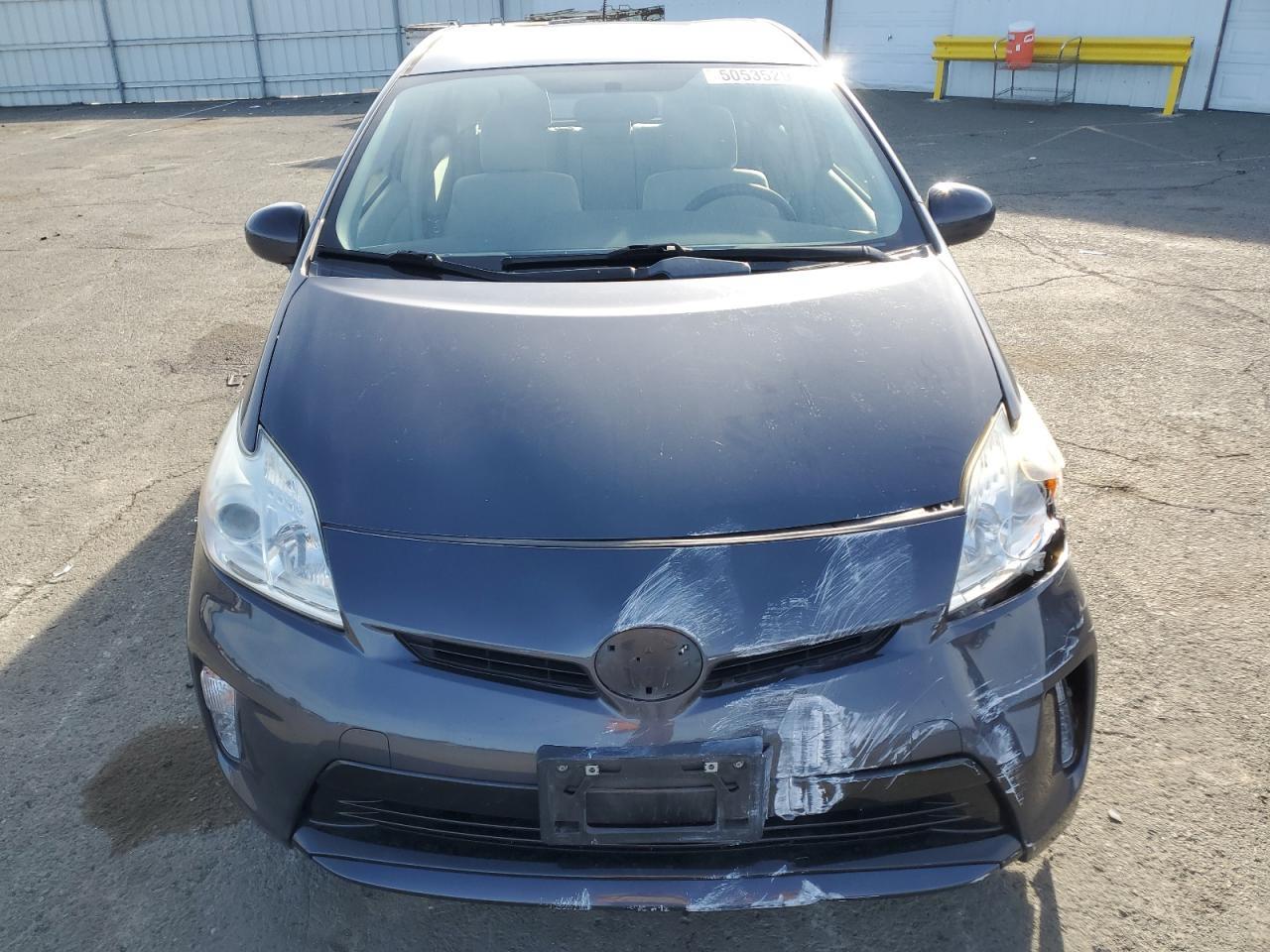 2013 Toyota Prius - Фото 5