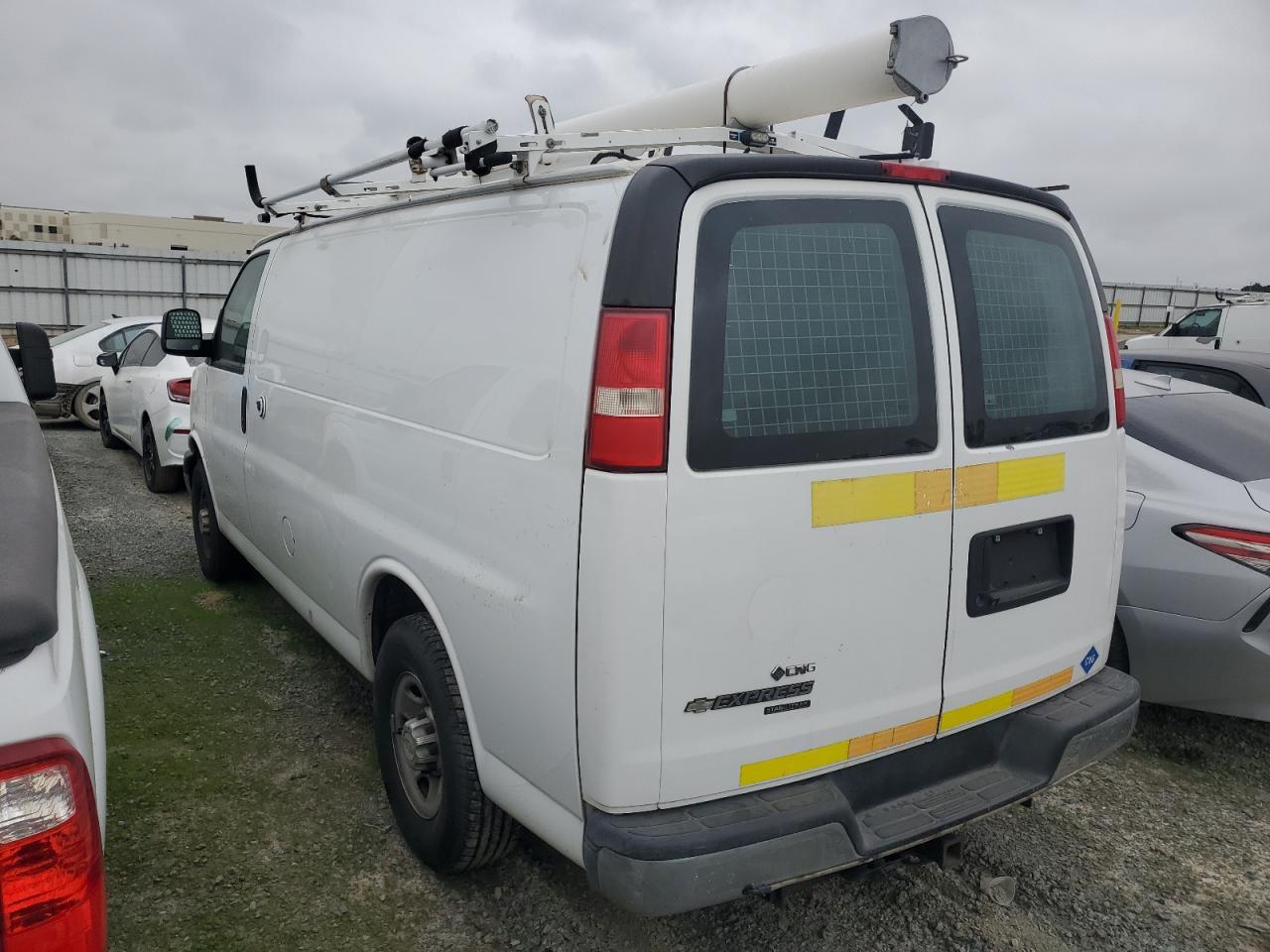 2014 Chevrolet Express G2500 - Image 2