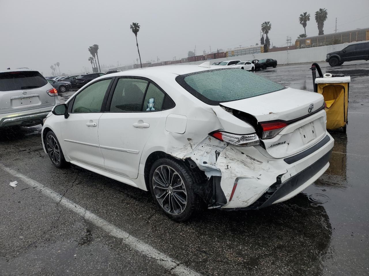 2020 Toyota Corolla Le - Image 2