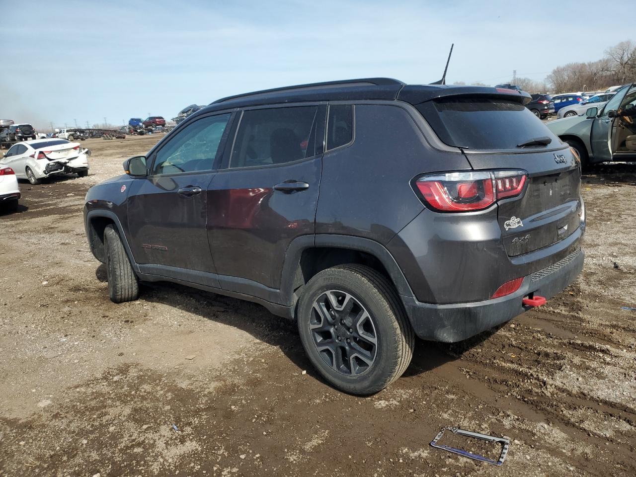2019 Jeep Compass Trailhawk - Фото 2