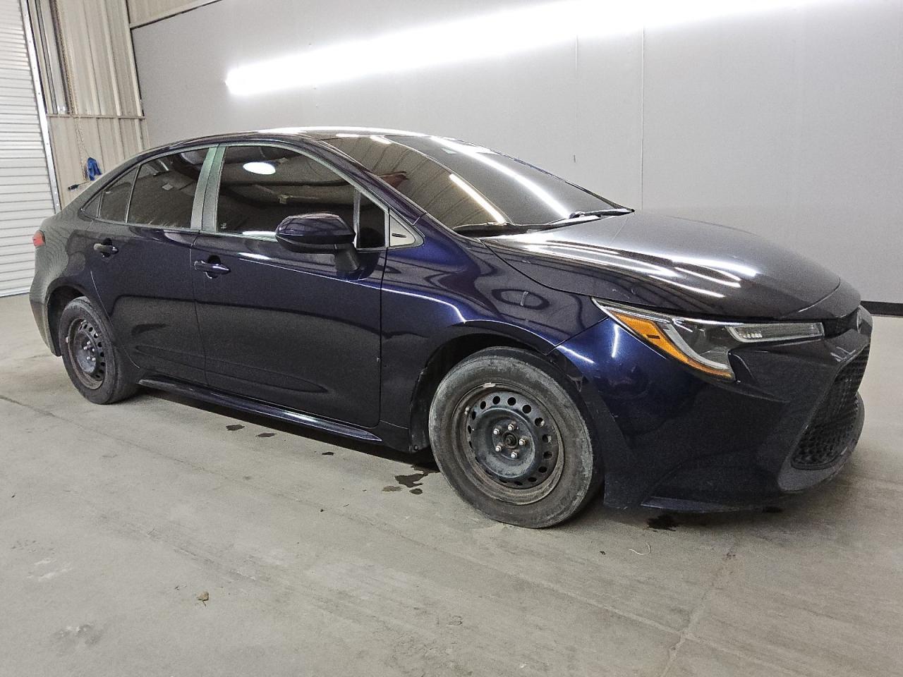 2021 Toyota Corolla Le - Image 4