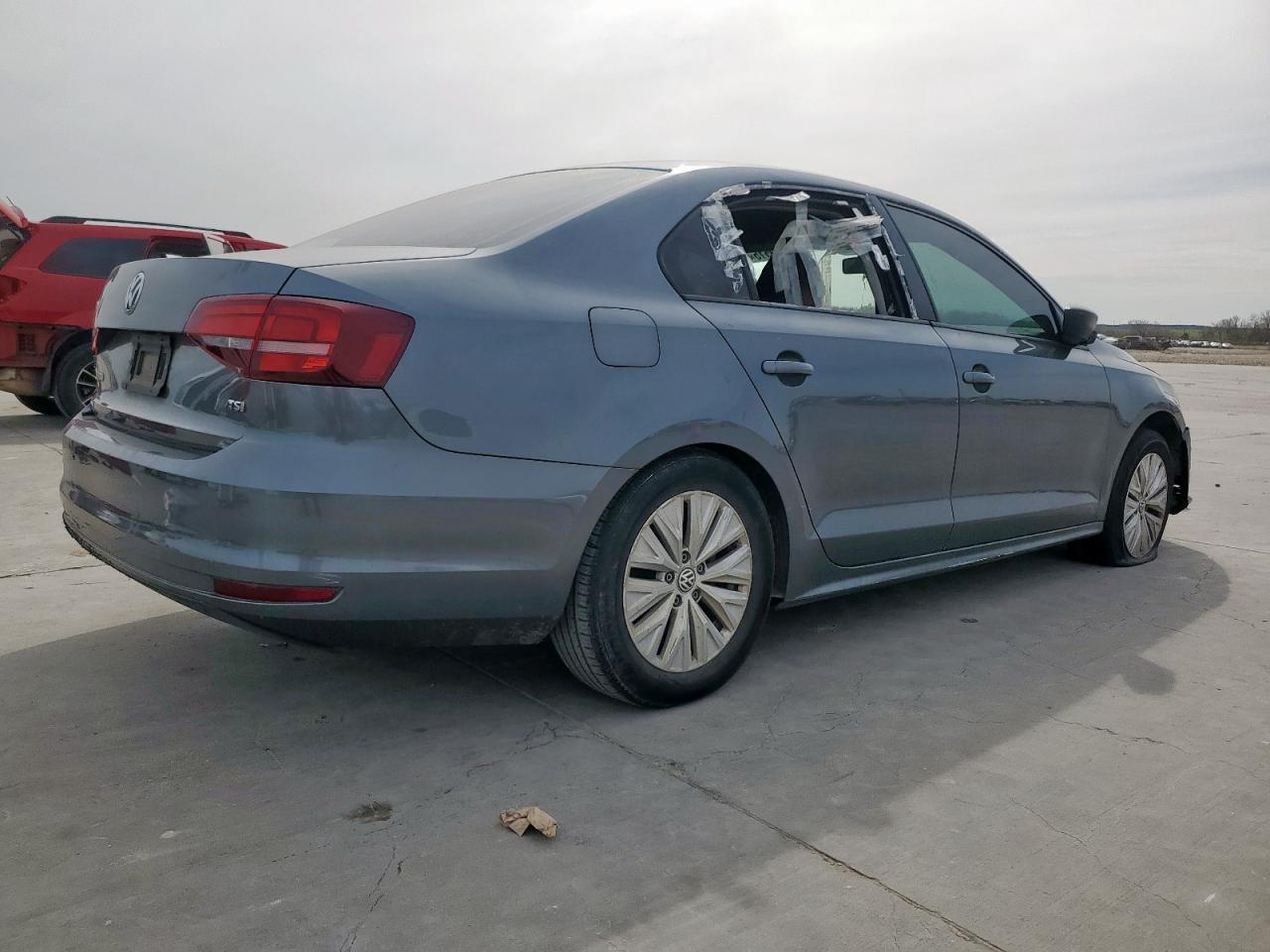 2016 Volkswagen Jetta S - Image 3