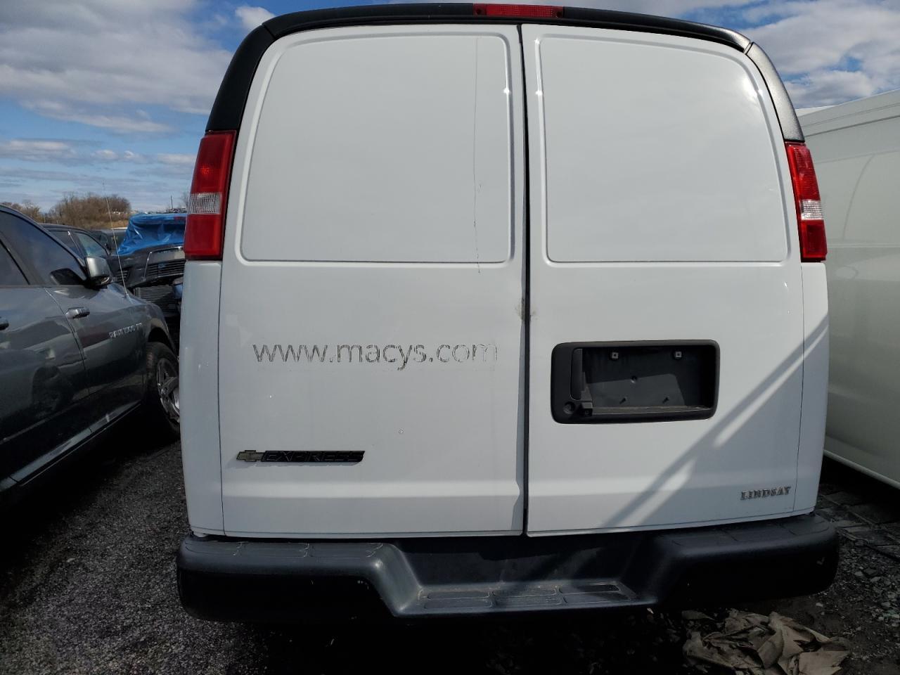 2019 Chevrolet Express G2500 - Фото 6