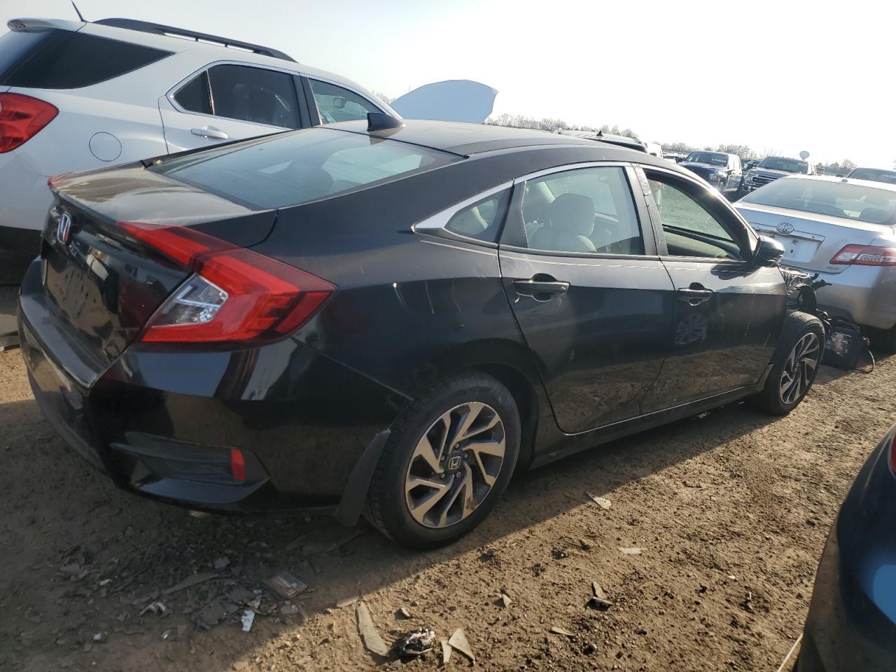 2017 Honda Civic Ex - Image 3