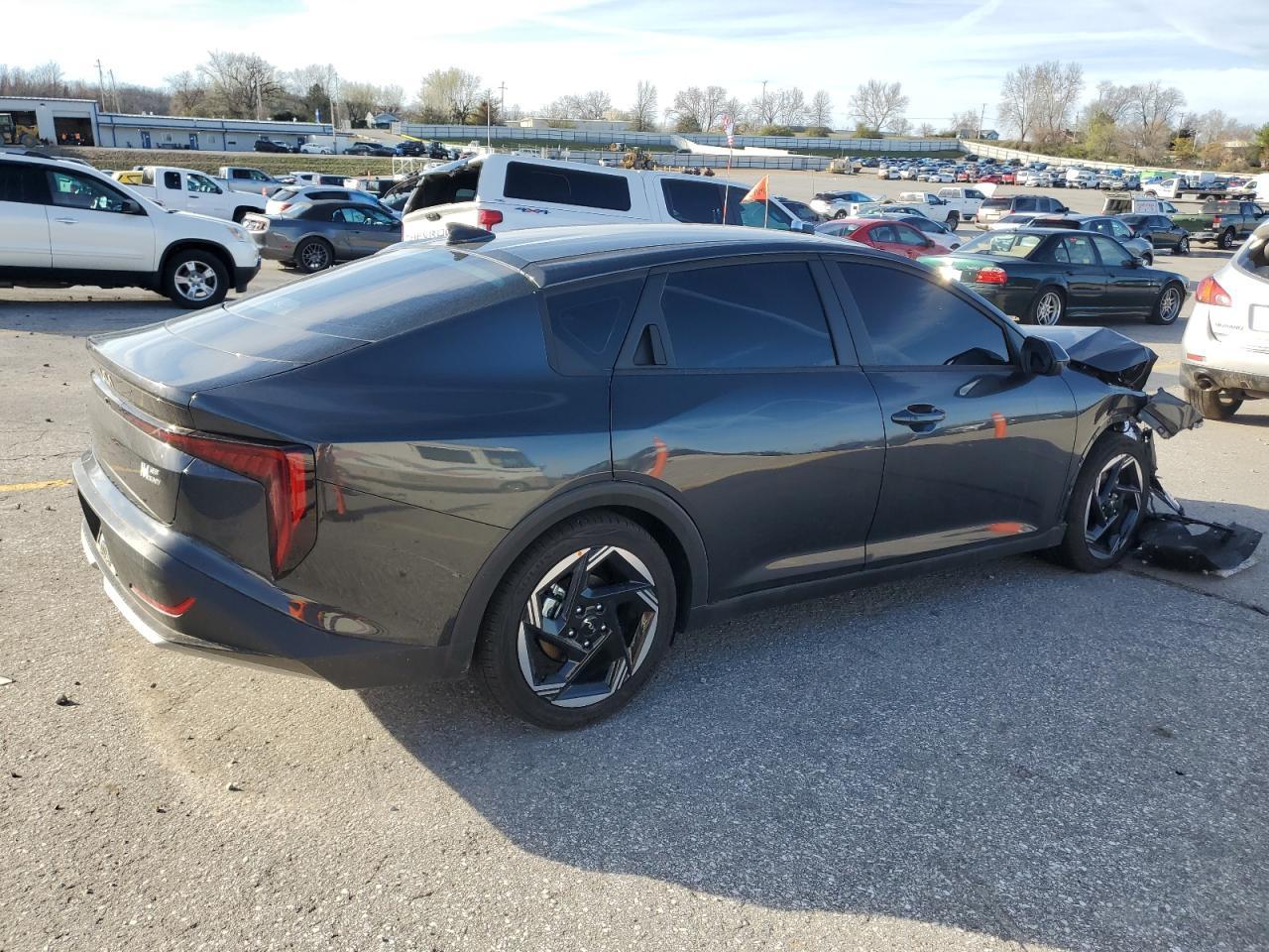 2025 Kia K4 Ex - Фото 3