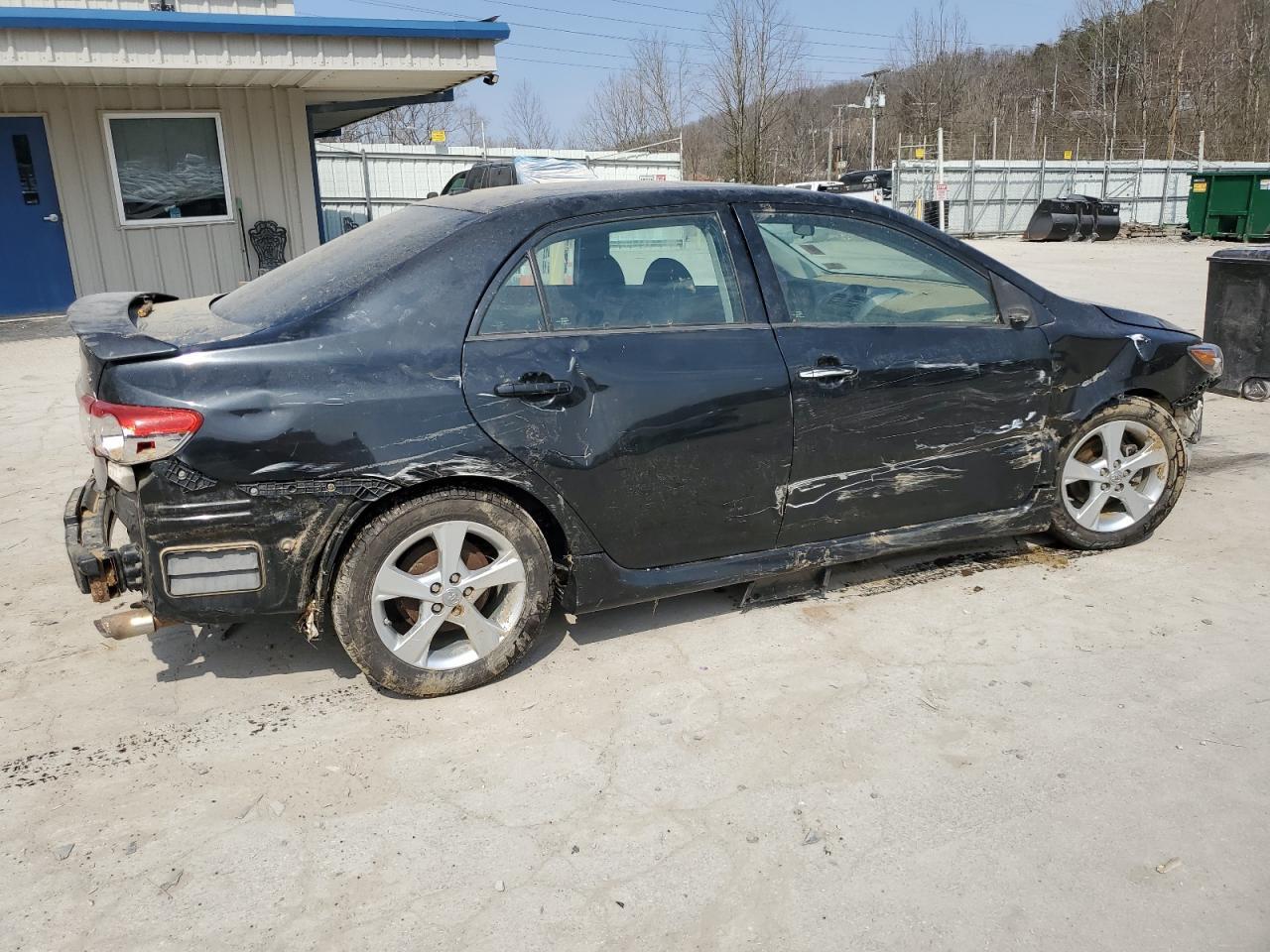 2012 Toyota Corolla Base - Фото 3