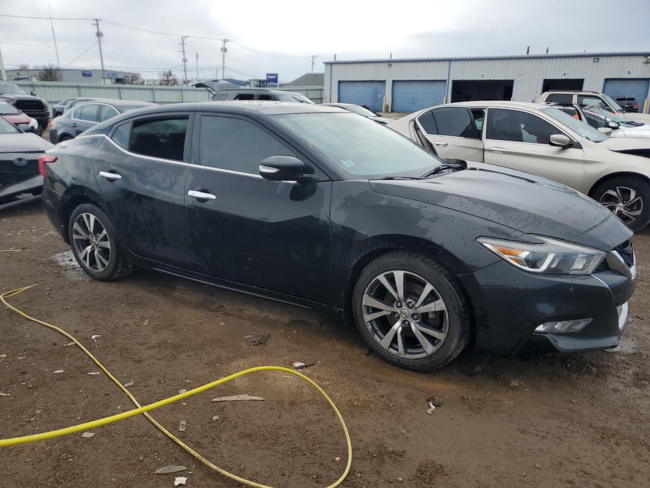 2017 Nissan Maxima 3.5S - Фото 4