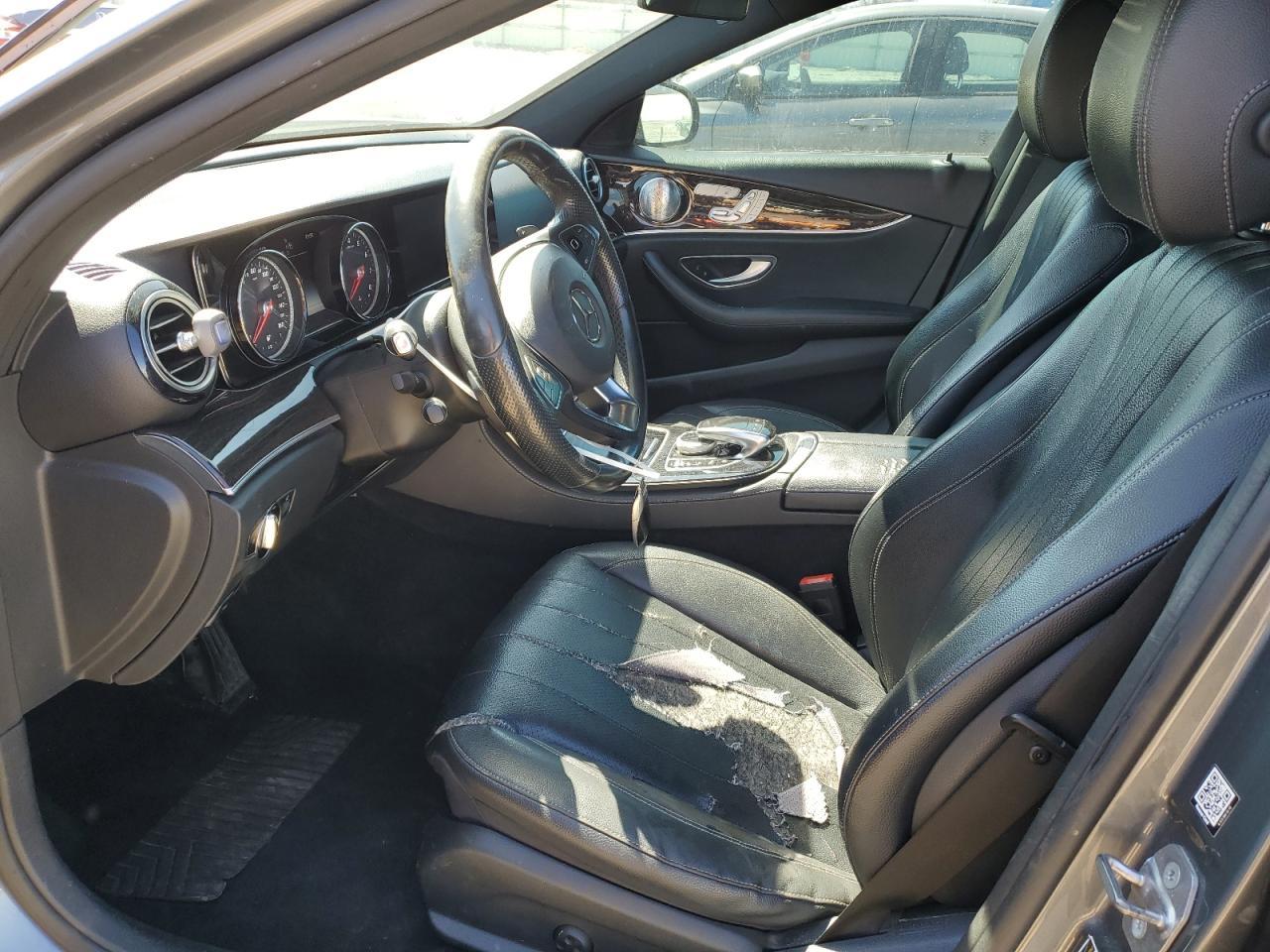 2017 Mercedes-Benz E 300 4Matic - Image 7