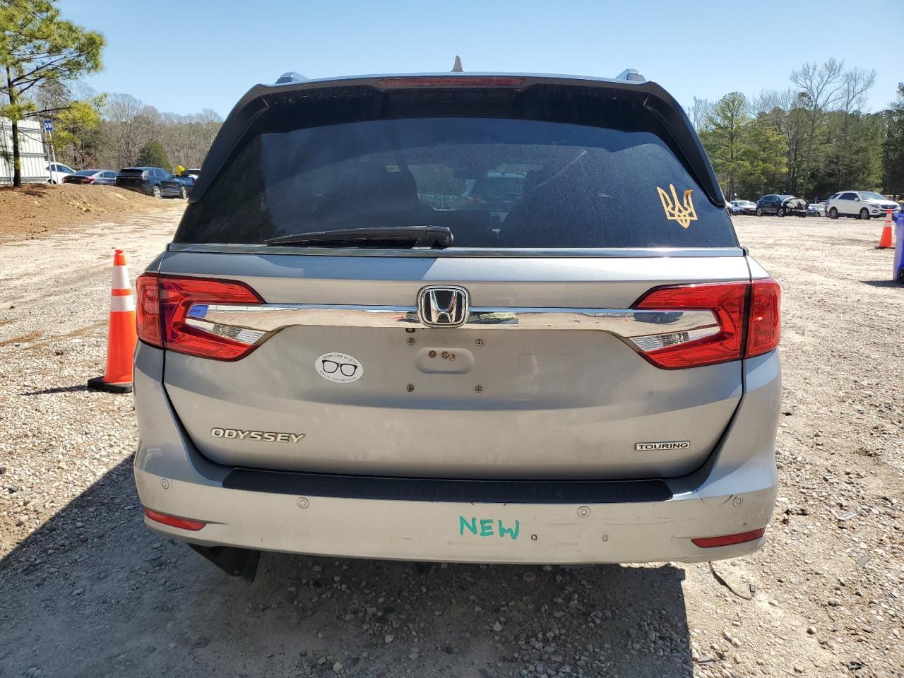 2018 Honda Odyssey Touring - Фото 6