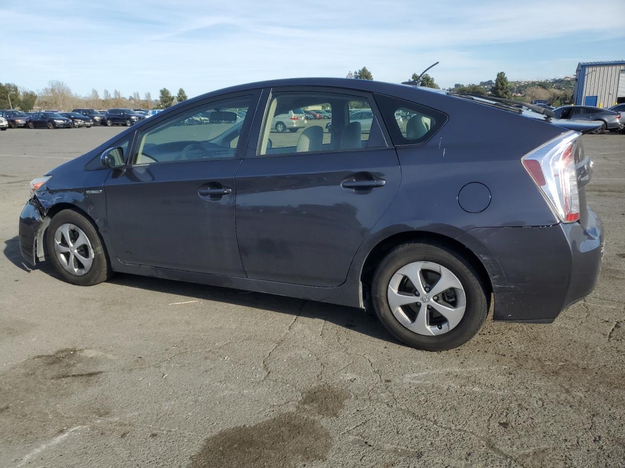 2013 Toyota Prius - Фото 2