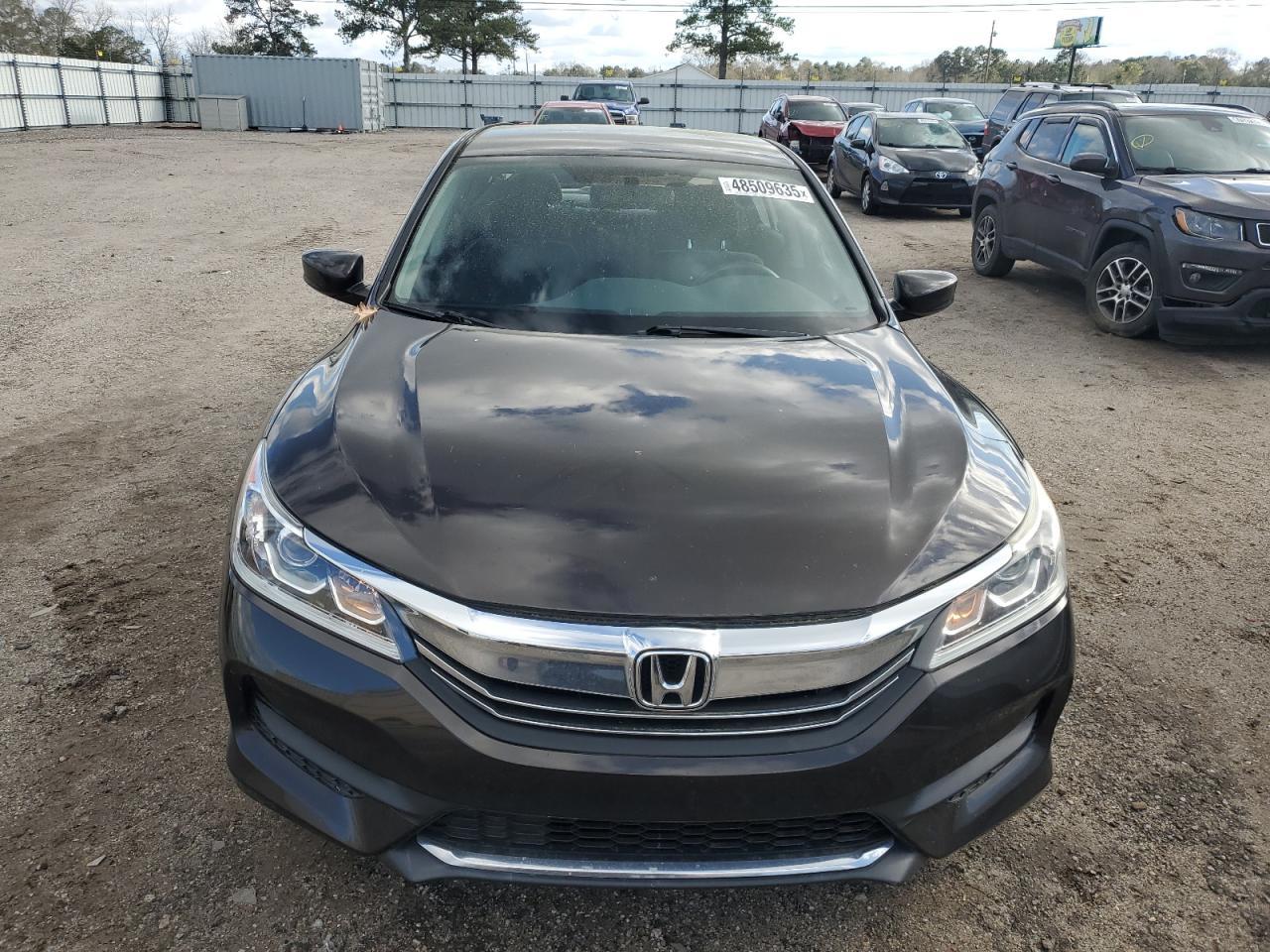 2017 Honda Accord Lx - Фото 5