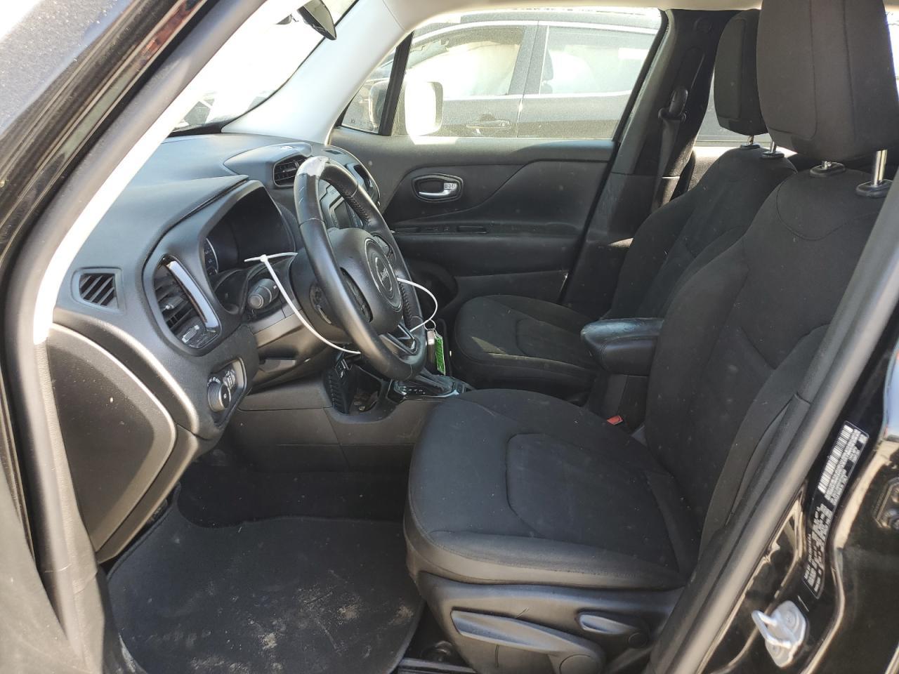 2017 Jeep Renegade Latitude - Image 7