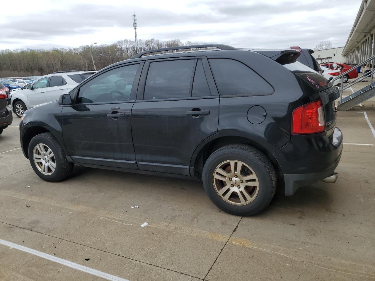 2012 Ford Edge Se - Image 2