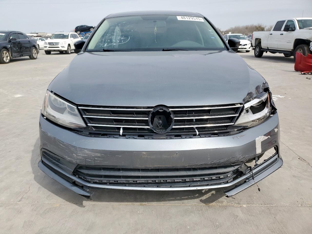 2016 Volkswagen Jetta S - Image 5