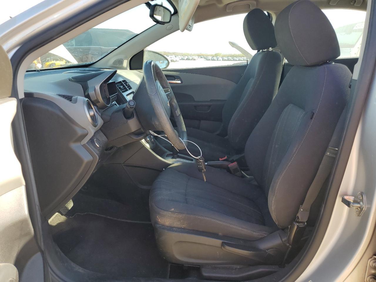 2014 Chevrolet Sonic Lt - Фото 7