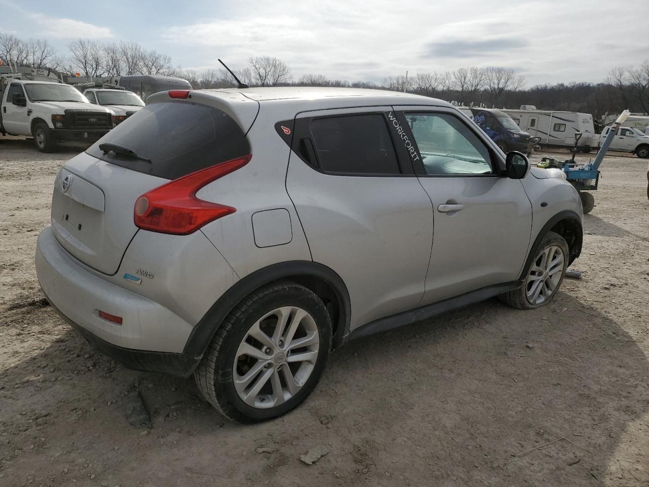 2013 Nissan Juke S - Image 3