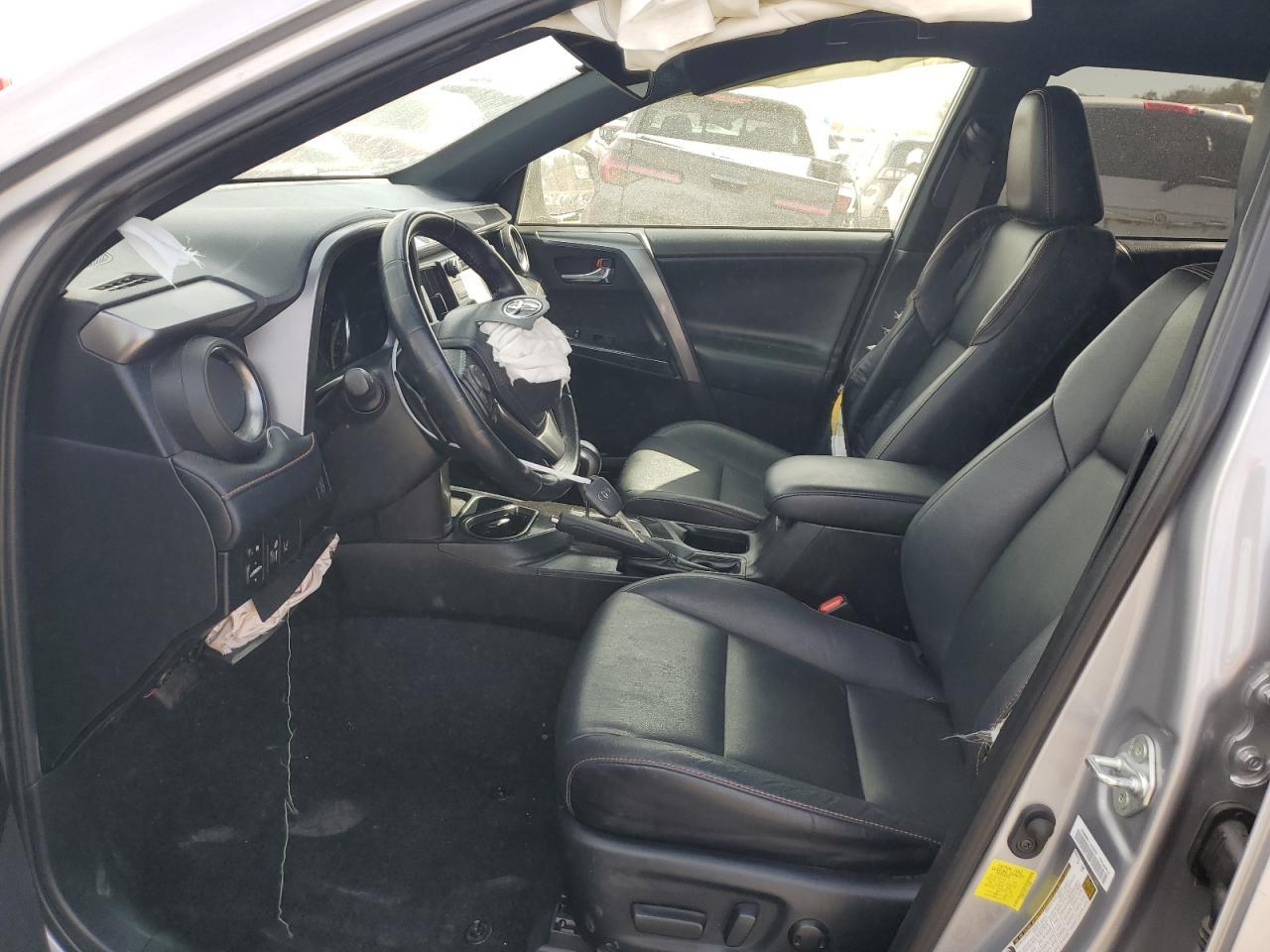 2018 Toyota Rav4 Se - Фото 7