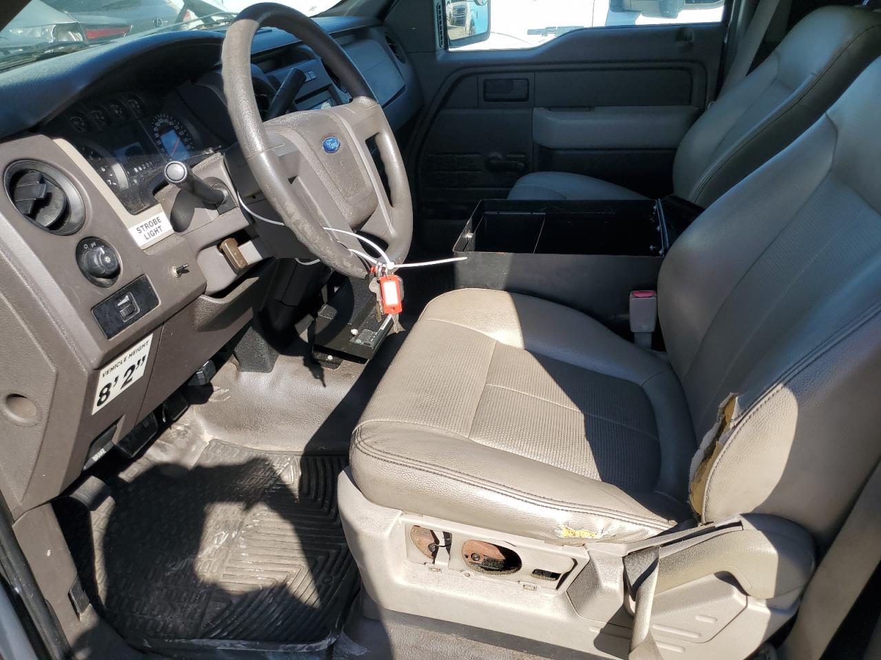 2010 Ford F150 - Фото 7