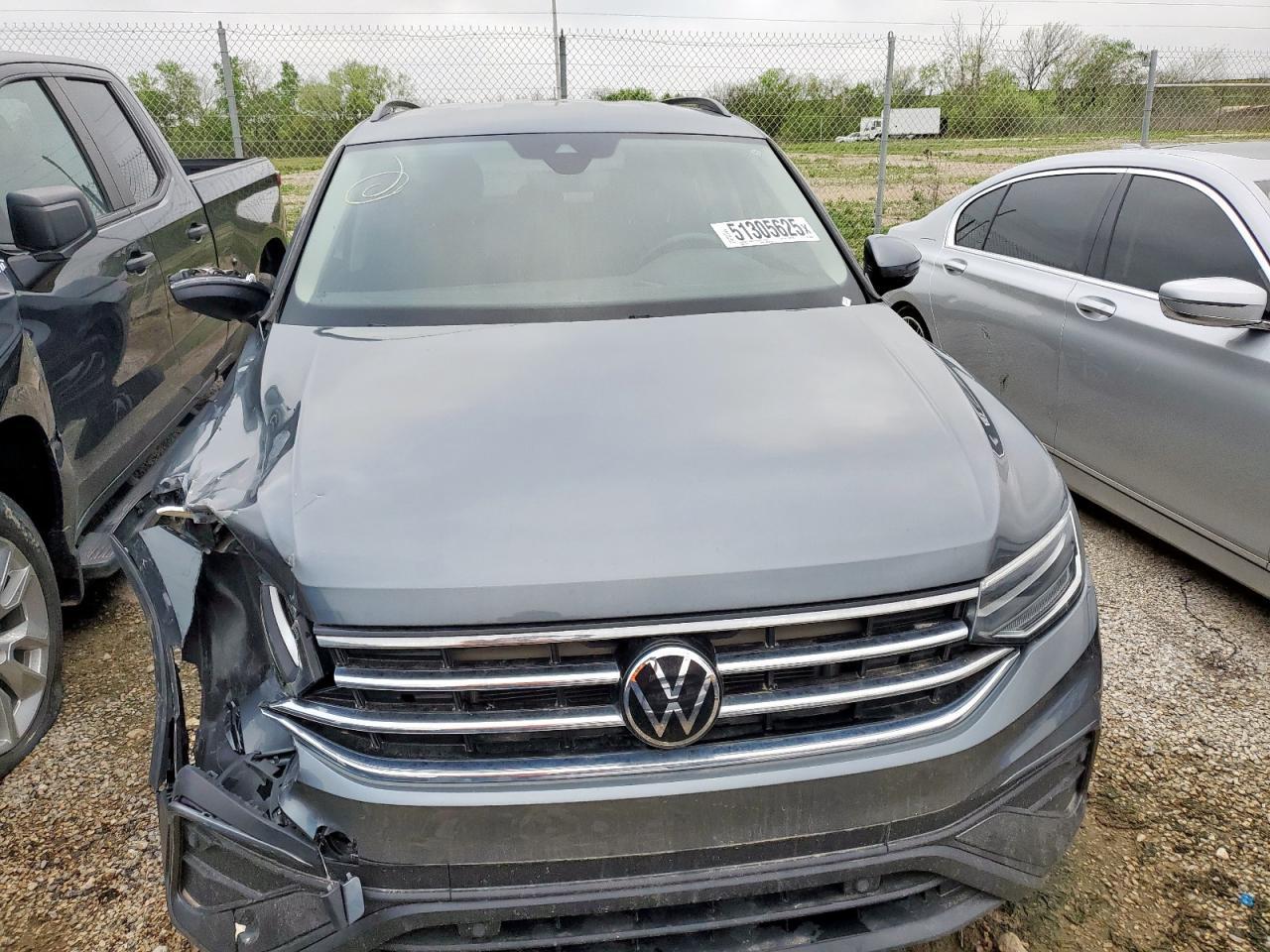 2023 Volkswagen Tiguan S - Image 5