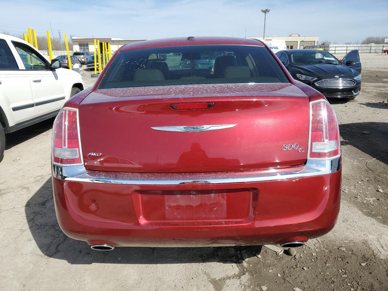 2014 Chrysler 300C - Фото 6